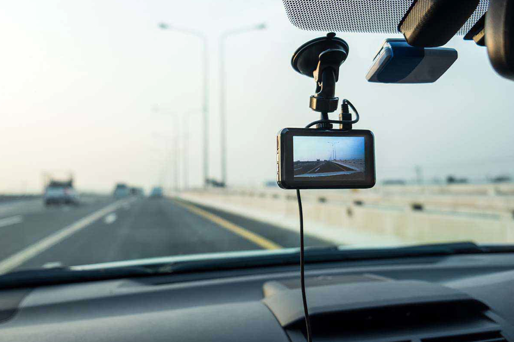 Contact Dashcam Inbouwen